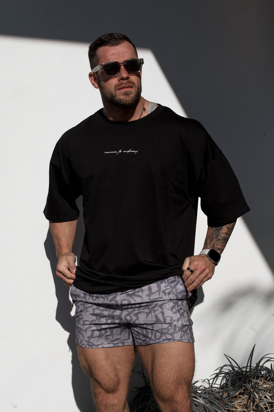 Energy Oversized T-Shirt - Menace Black