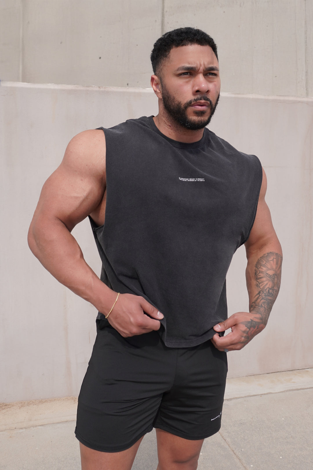 Box Cut Muscle Tee - Black